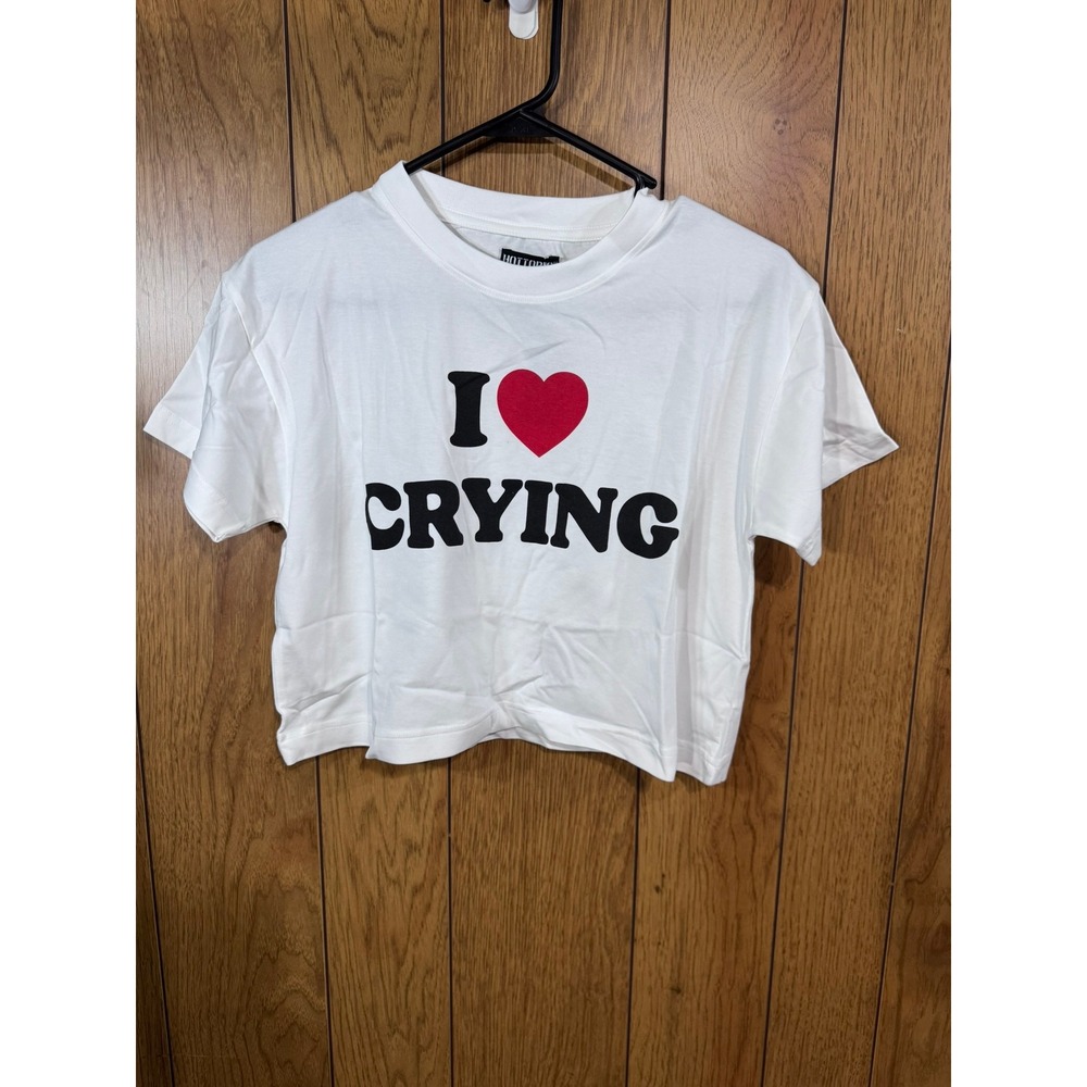 Hot Topic "I Heart Crying" White Baby Tee Size Large NWT